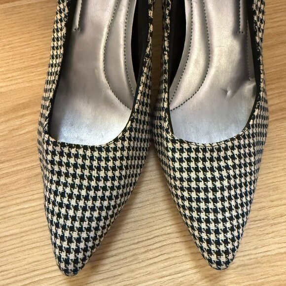 Comfort Plus Heels Size 8W Black White Houndstooth Pointed Toe Pumps - Picture 8 of 11